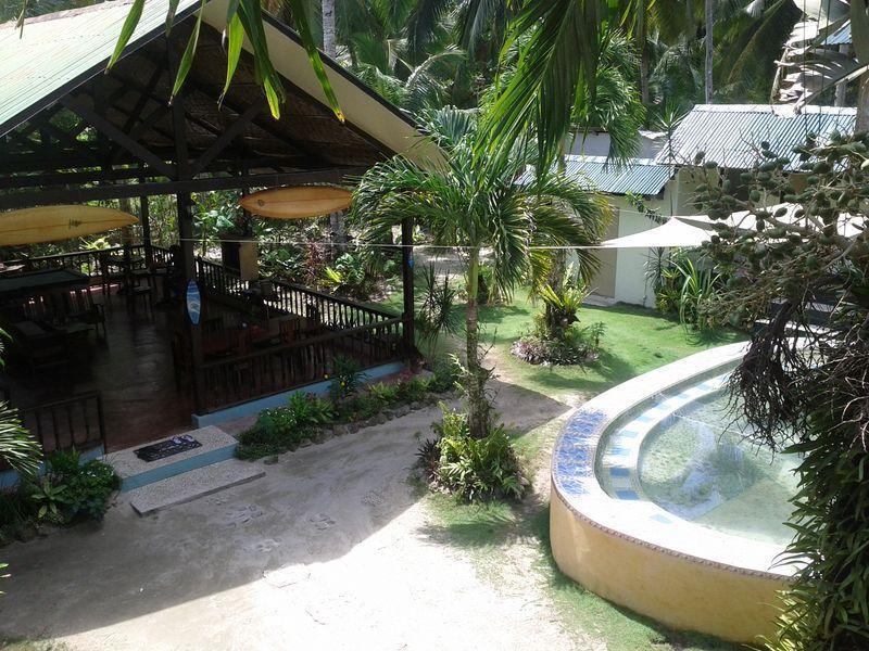Point 303 Resort General Luna  Buitenkant foto