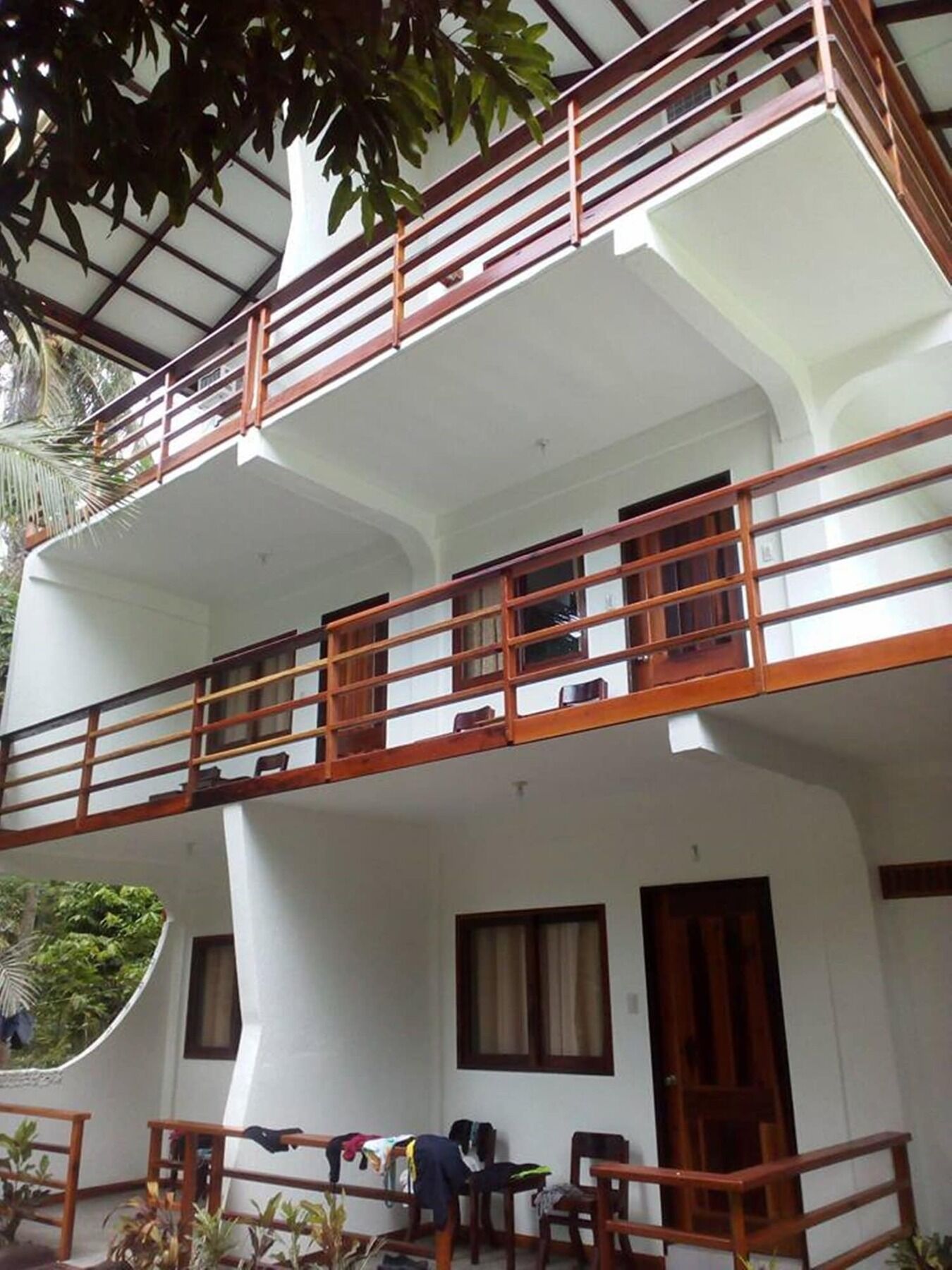 Point 303 Resort General Luna  Buitenkant foto